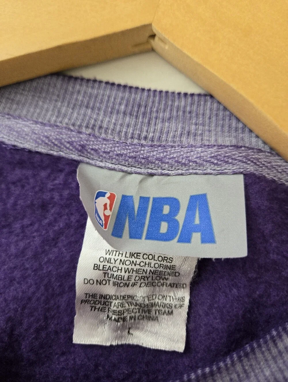 NWOT Charlotte Hornets Purple Burnout Sweatshirt Womens Large NBA Pullover - Picture 12 of 16